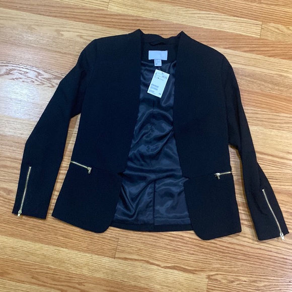 New H&M black blazer with zipper - Picture 1 of 8